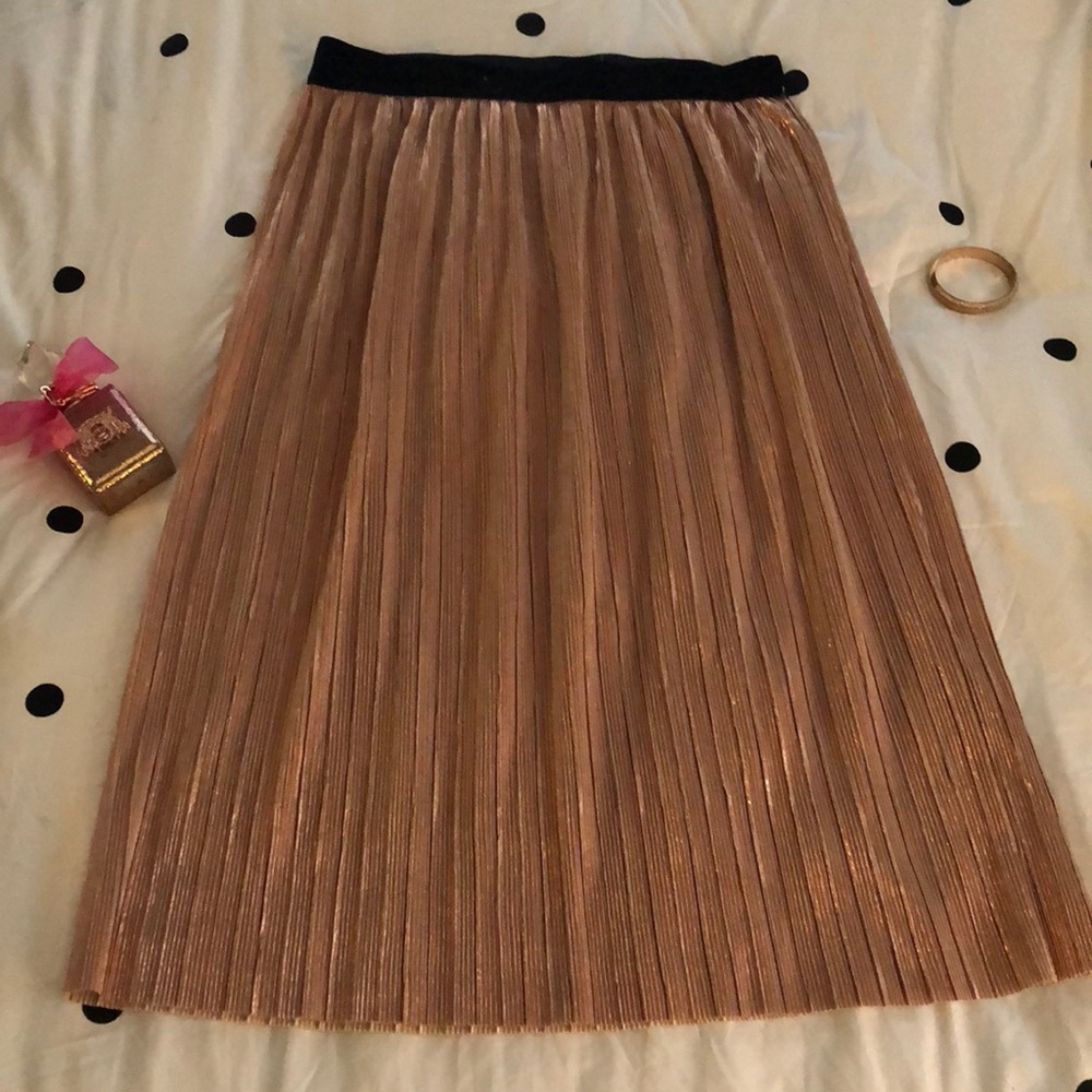 Cute Rose Gold Midi Skirt🥂